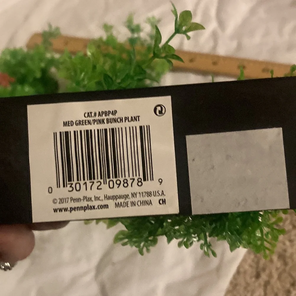 Aquarium green with pink flowers 3 pack.